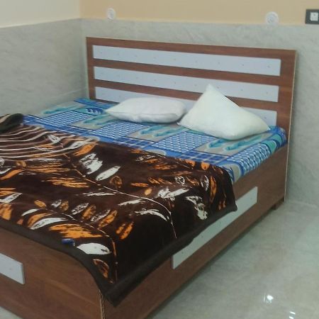 Shree Hari Guest House Ayodhya Esterno foto